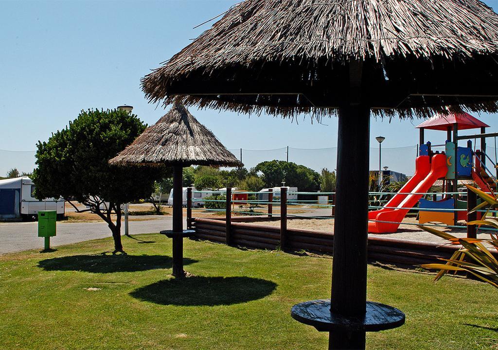 Hotel Parque De Campismo Orbitur Rio Alto à Póvoa de Varzim Extérieur photo