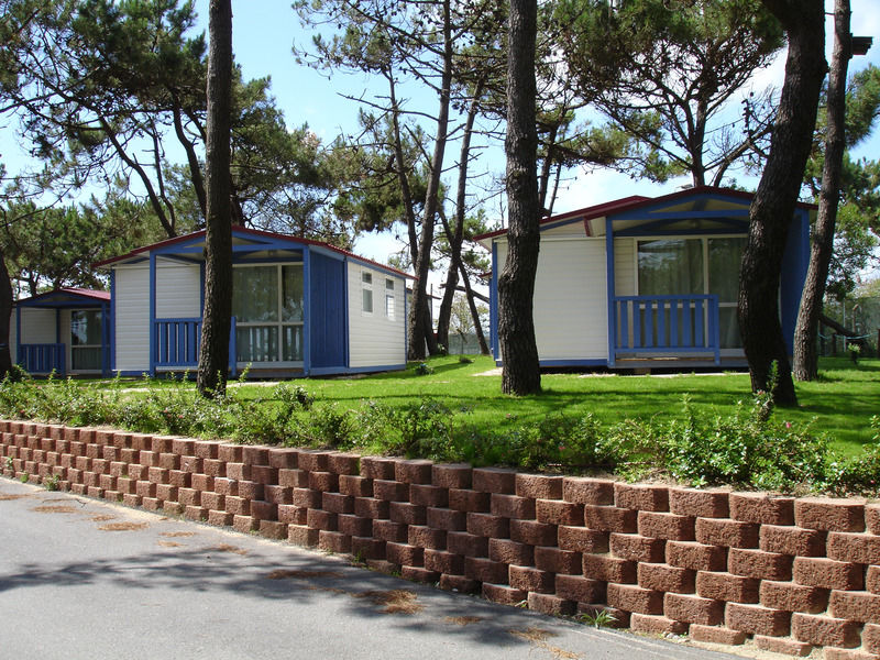 Hotel Parque De Campismo Orbitur Rio Alto à Póvoa de Varzim Extérieur photo